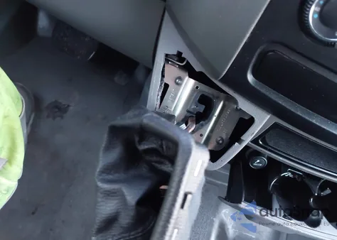 2017 Mercedes-Benz Sprinter 2500 Standard Roof V6 из США, поврежденный, VIN WD3PE7CD4HP538382